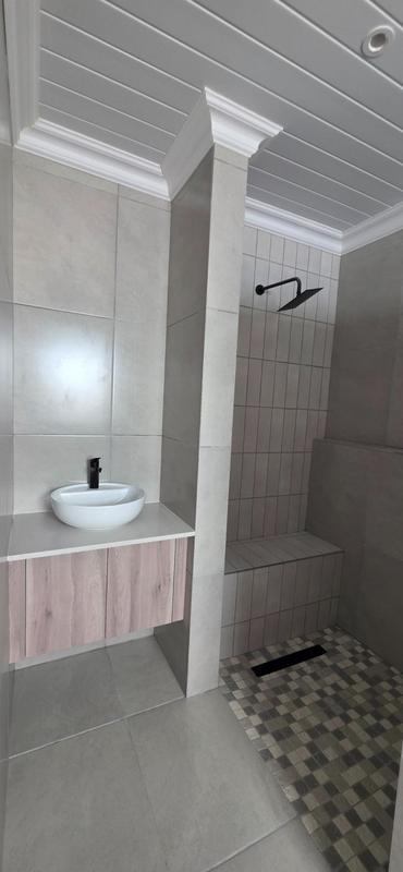 3 Bedroom Property for Sale in Outeniquasbosch Western Cape